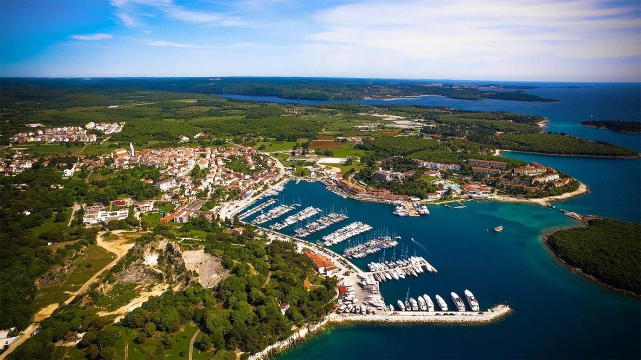 Martina Apartments Funtana Buitenkant foto